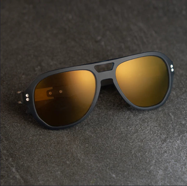 PM-06 CORSAIR (Diffused Navy Frame)