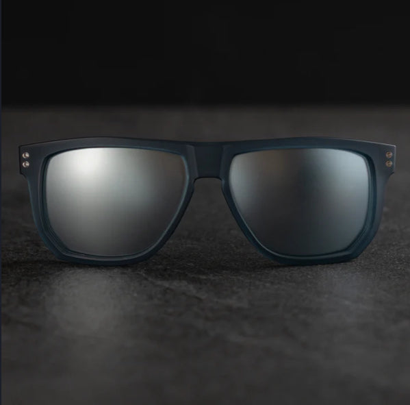 PM-01 CORSAIR (Diffused Navy Frame)