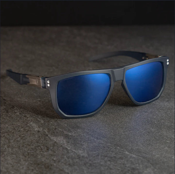 PM-01 CORSAIR (Diffused Navy Frame)