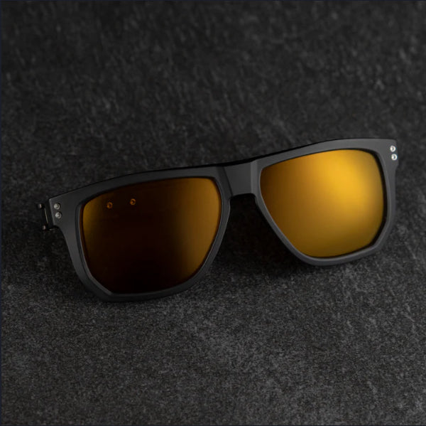 PM-01 CORSAIR (Diffused Taupe Frame)