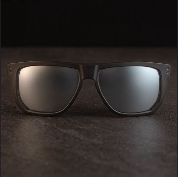 PM-01 CORSAIR (Diffused Taupe Frame)